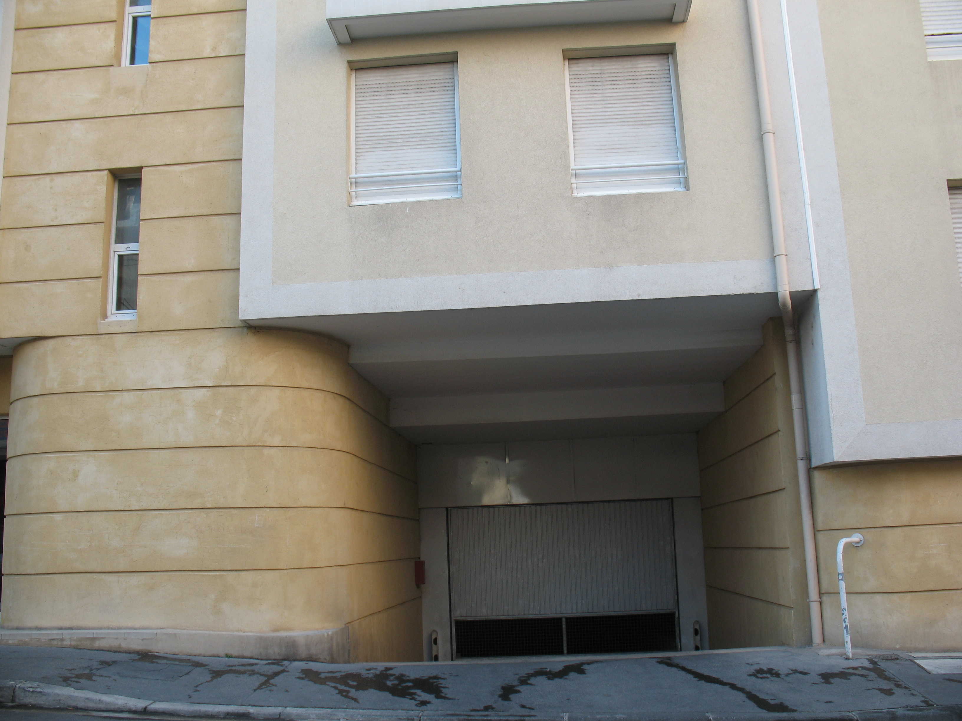 Parking/Box à louer, 13008, Marseille